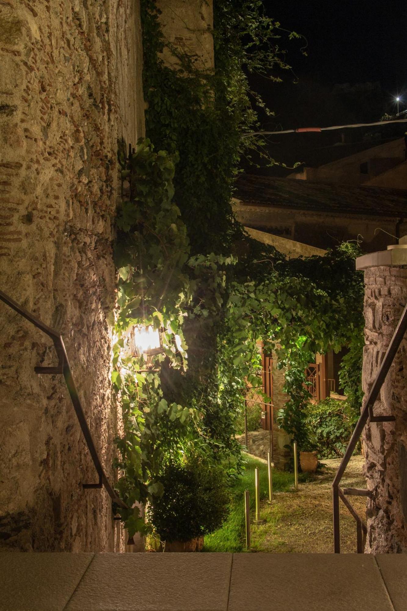 Bar Vitelli Charming Suites Savoca Zewnętrze zdjęcie